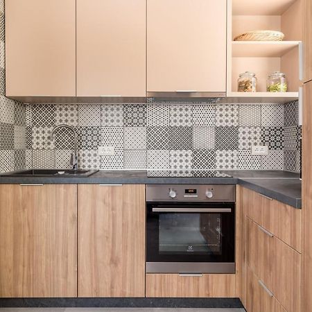 Apartmani Heni เวอร์บนิค ภายนอก รูปภาพ
